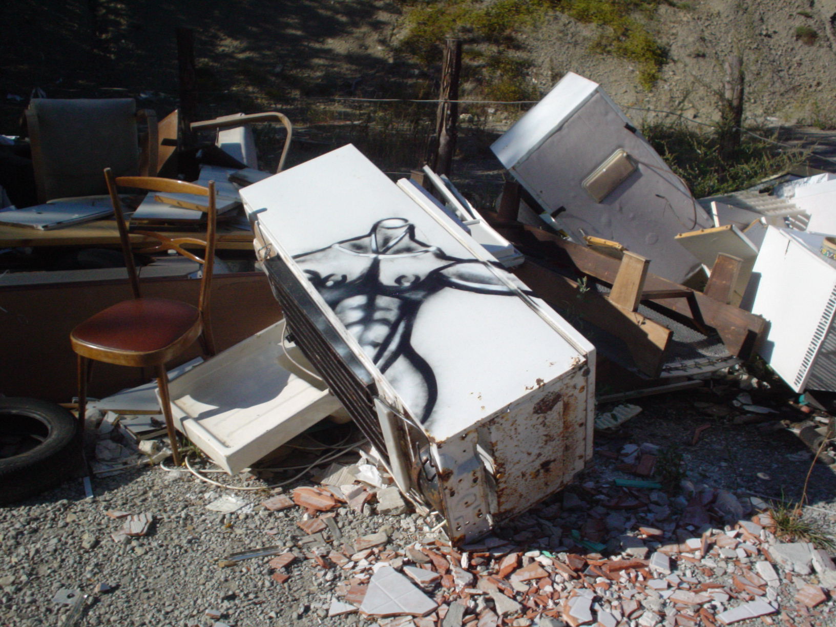 DISCARICA CORPO